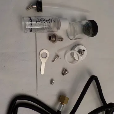 Airbrush Zubehör / l'air comprimé accessoires